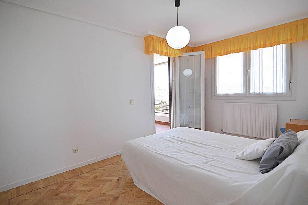 El Apartamento De Santa Pilar By Just Room 산탄데르 외부 사진